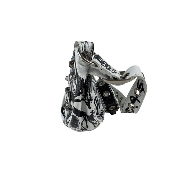 BALENCIAGA Black Leather Shoulder Bag - Picture 2 of 5